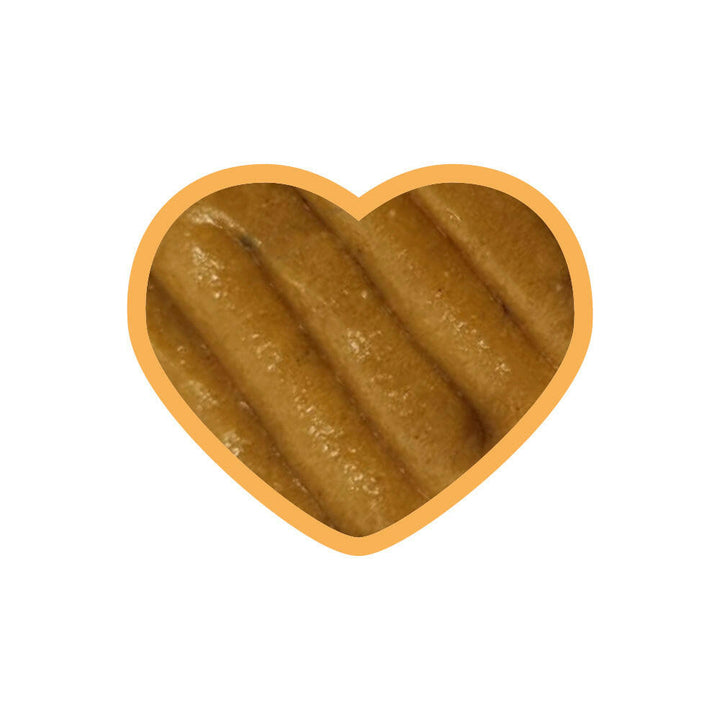 Konsistenz der entoVITAL CAT Vitamin Boost Schleckpaste, in Herzform dargestellt